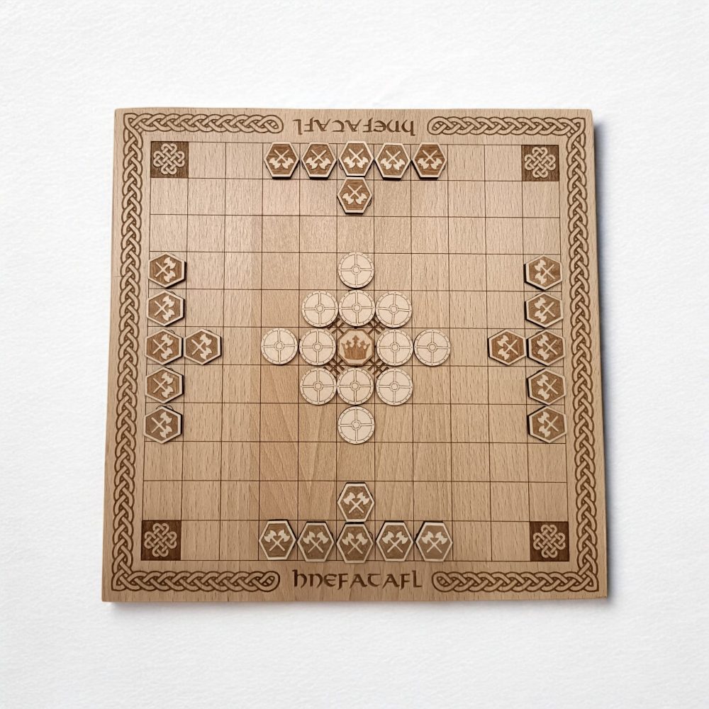 Hnefatafl